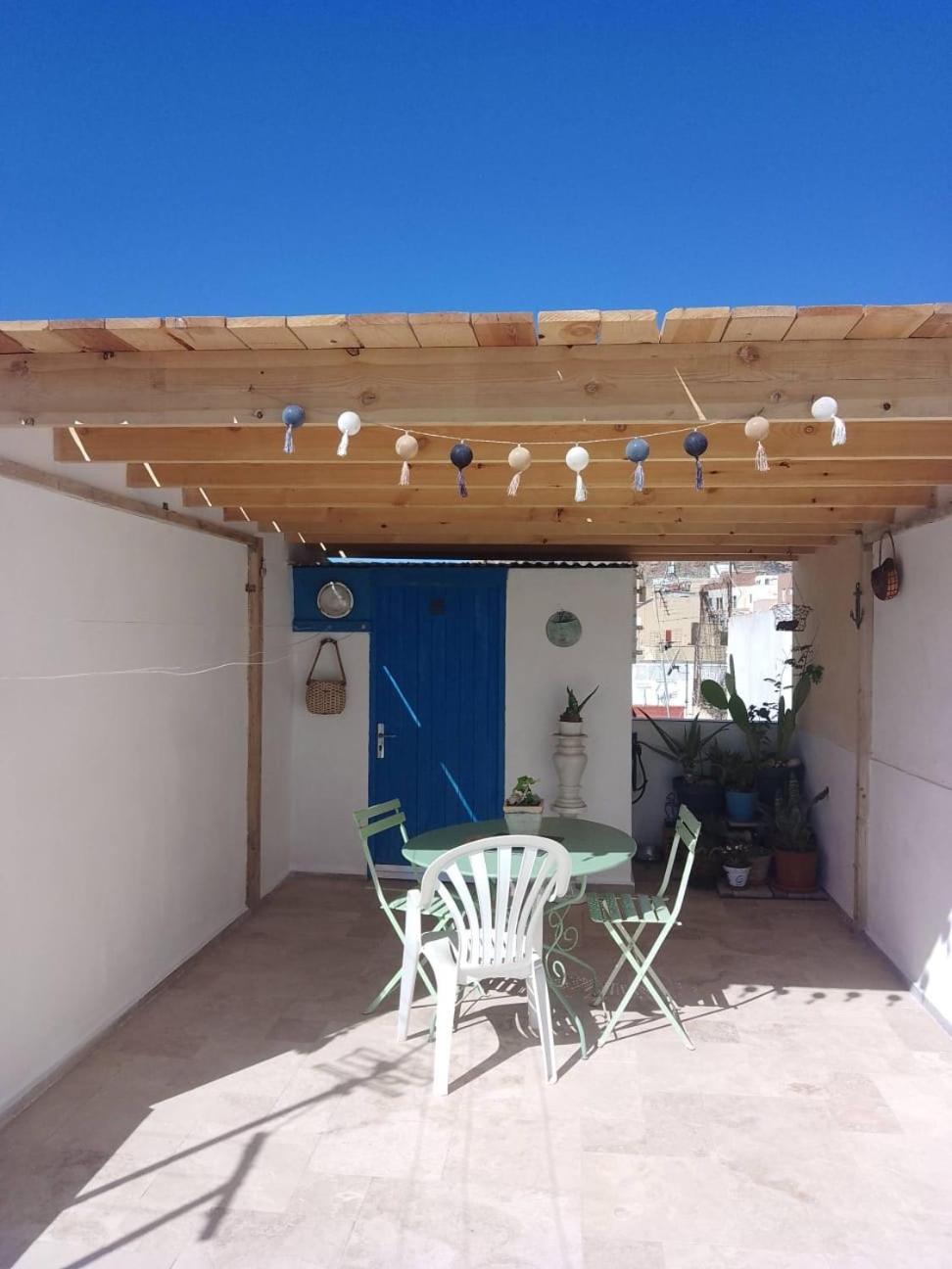 Casita La Paloma Bonita Del Pescador Hasta 5 Personas En El Casco Antiguo La Medina Centro Almeria Bajo Alcazaba Terraza Buena Vista Parking Privado Y Sabanas En Opcion Extérieur photo